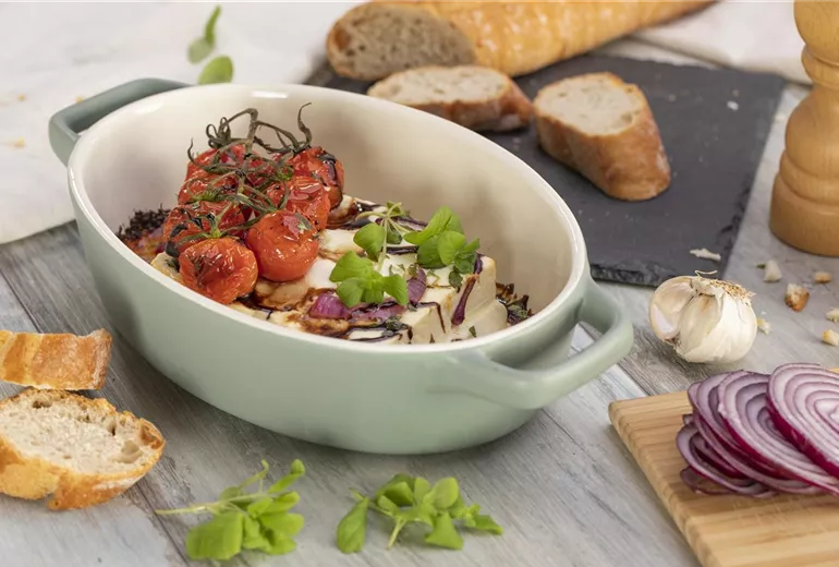 Ofenfeta mit Majoran-Oregano Marinade