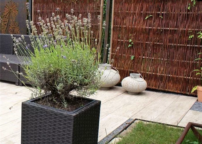 Flechtzäune / Staketenzäune  Flechtzäune / Staketenzäune